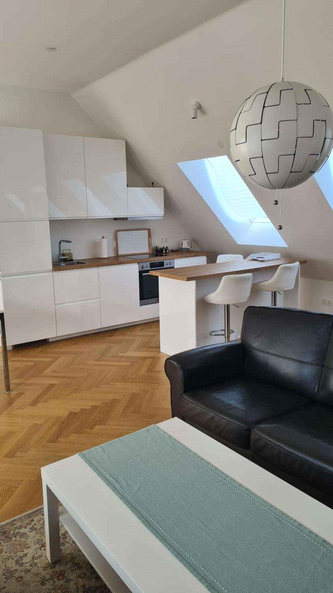 Top Apartments Kaiserebersdorf เวียนนา ภายนอก รูปภาพ