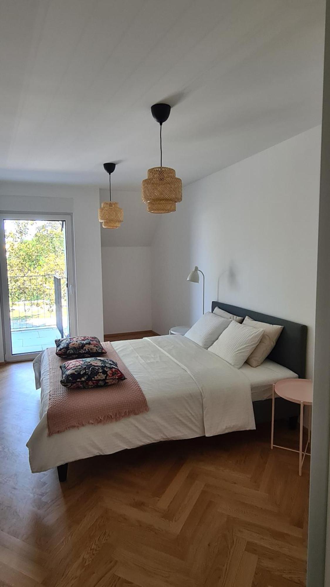 Top Apartments Kaiserebersdorf เวียนนา ภายนอก รูปภาพ
