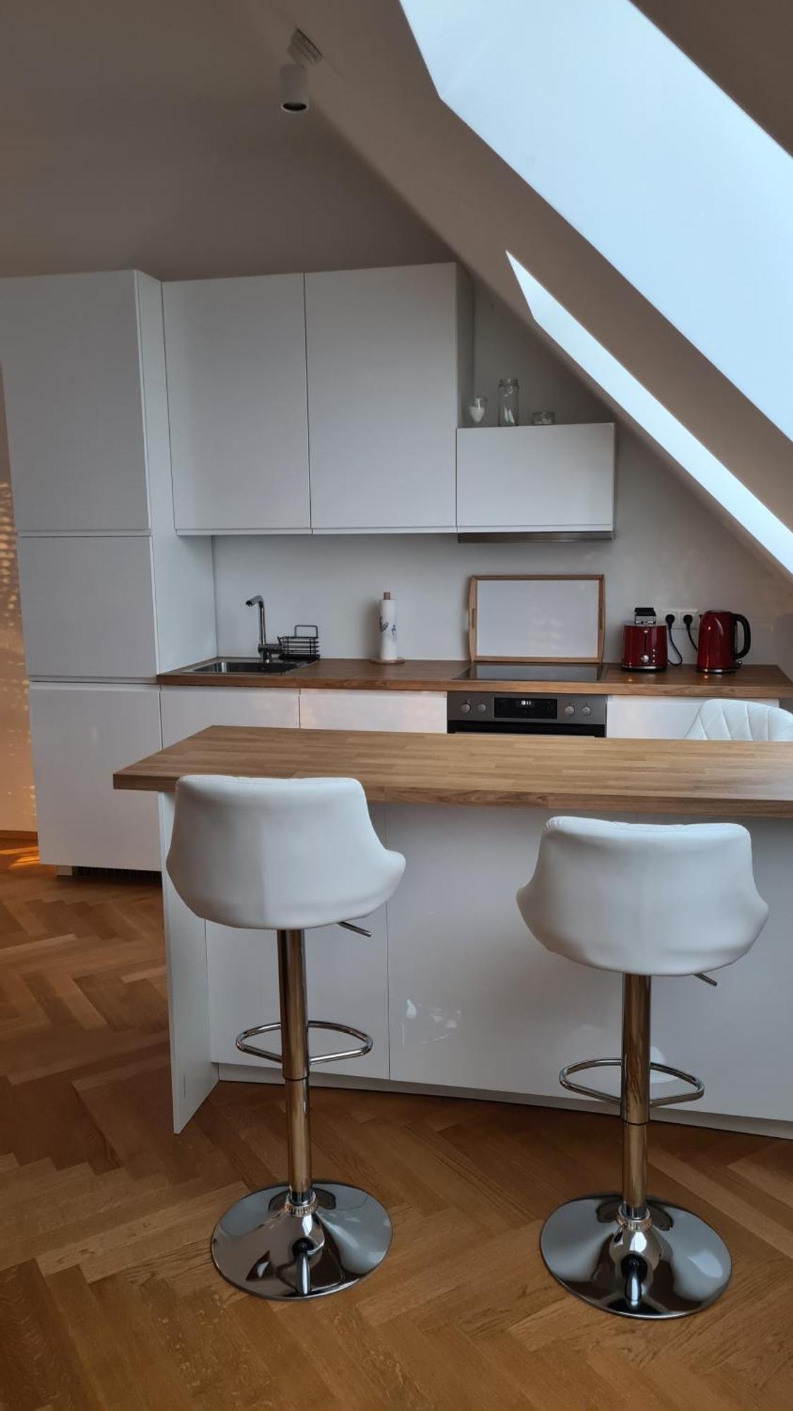 Top Apartments Kaiserebersdorf เวียนนา ภายนอก รูปภาพ