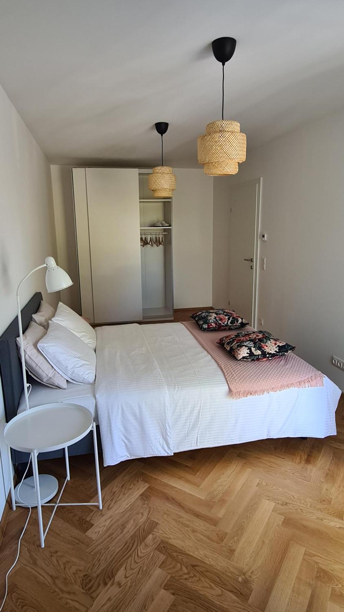 Top Apartments Kaiserebersdorf เวียนนา ภายนอก รูปภาพ