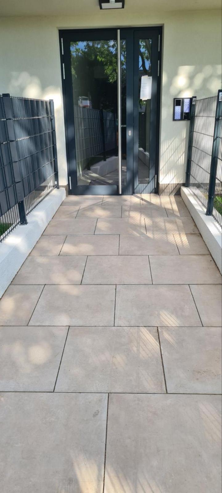 Top Apartments Kaiserebersdorf เวียนนา ภายนอก รูปภาพ